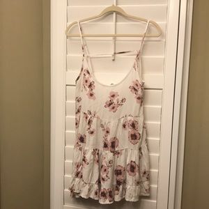 Brandy Melville floral top/dress🌸